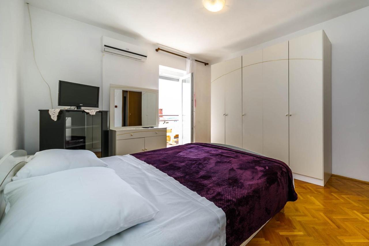 Apartments Mate Balote 54 Krk Eksteriør bilde