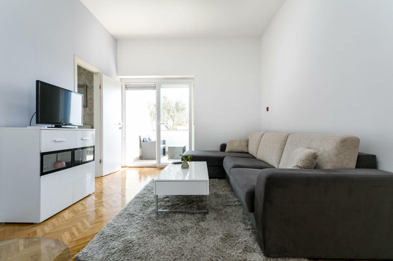 Apartments Mate Balote 54 Krk Eksteriør bilde