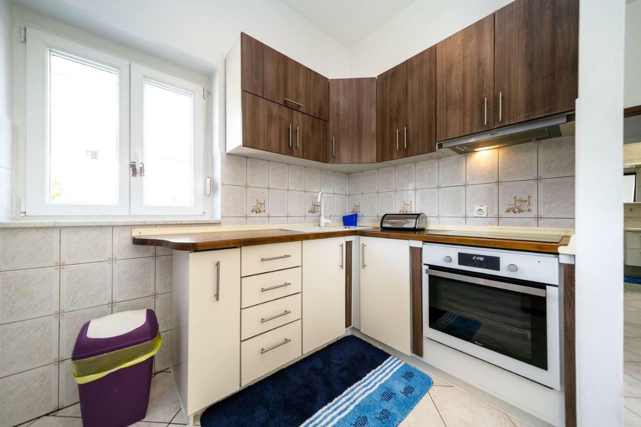 Apartments Mate Balote 54 Krk Eksteriør bilde