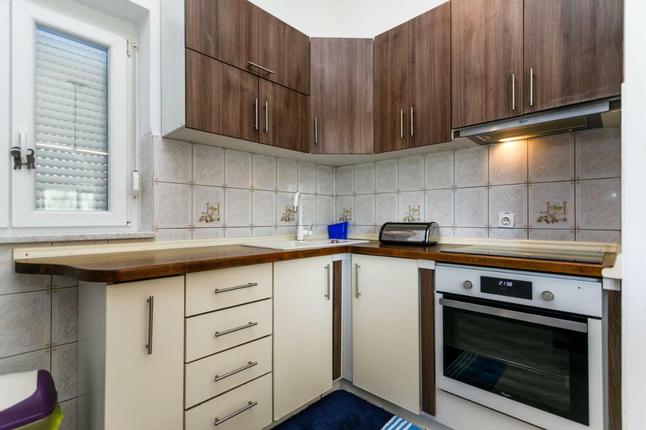 Apartments Mate Balote 54 Krk Eksteriør bilde